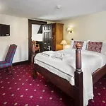 Hotel Bagdale Hall 3*