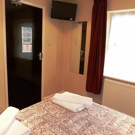 Bagdale Hall 3*