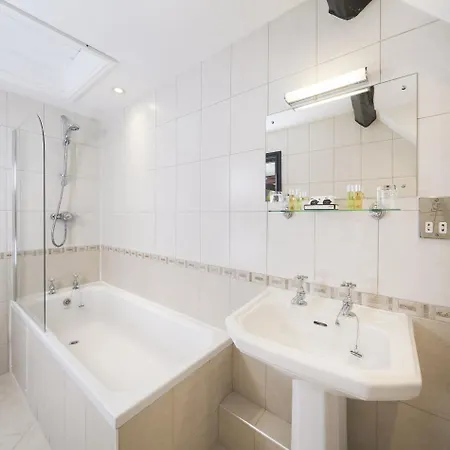 Bagdale Hall&annexe Hotel
