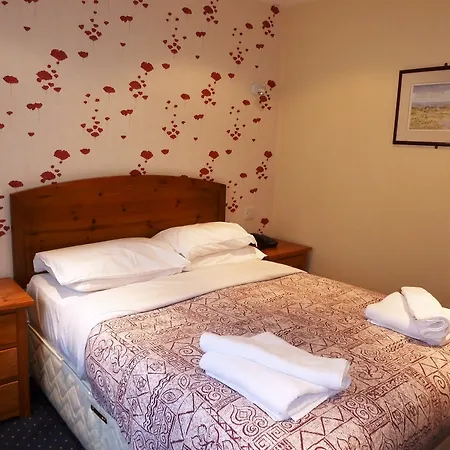 Hotel Bagdale Hall 3*